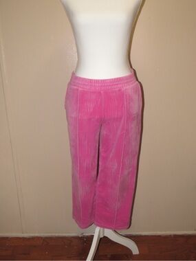 Wonder Nation girl’s bubblegum pink Plush Velour Lounge Pants. Size L (10/12).